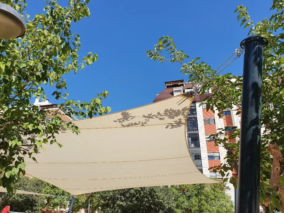 Vela-parque_GARDISBEL