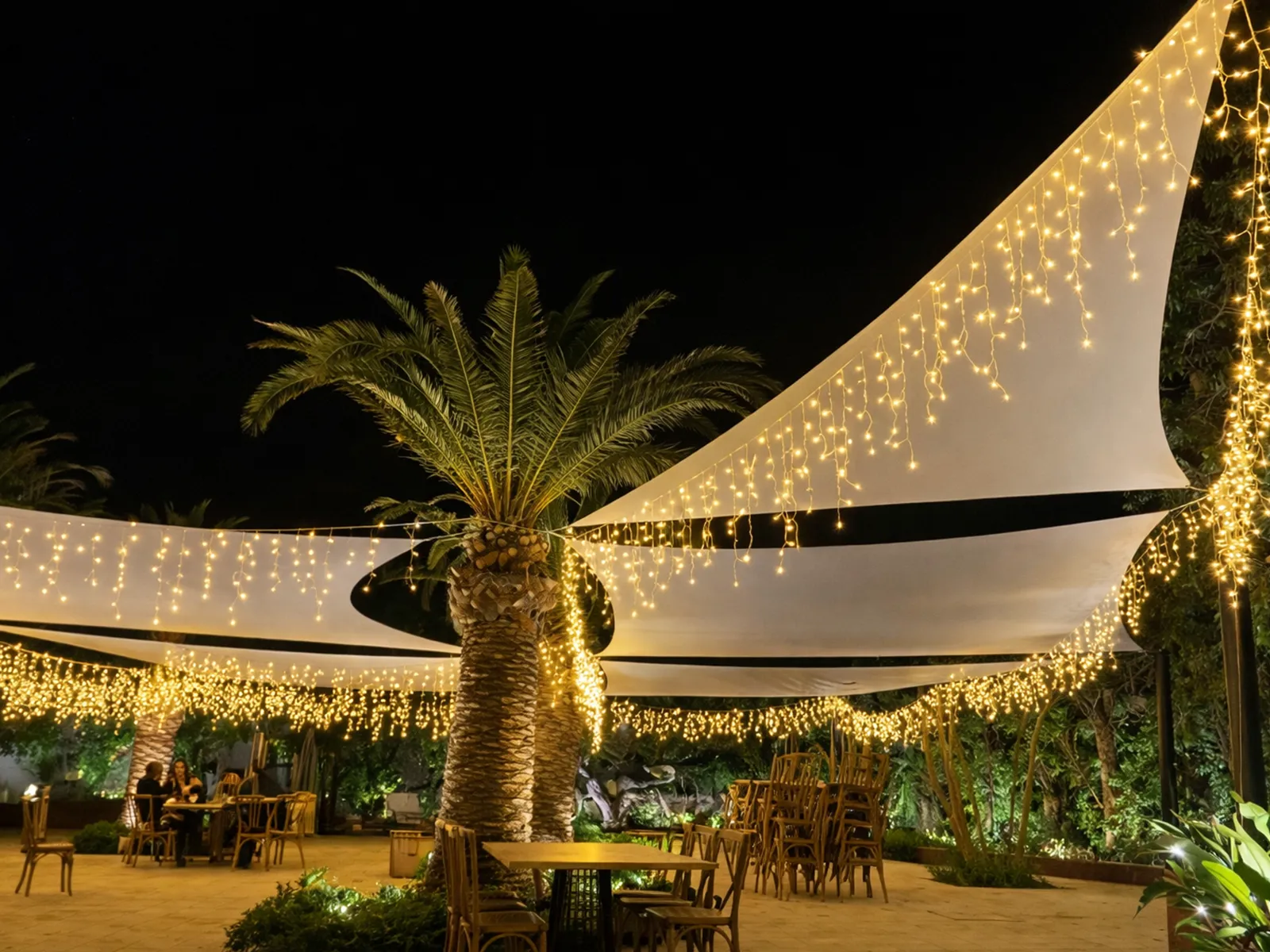 Velas-terraza-restaurante-finca-2_GARDISBEL