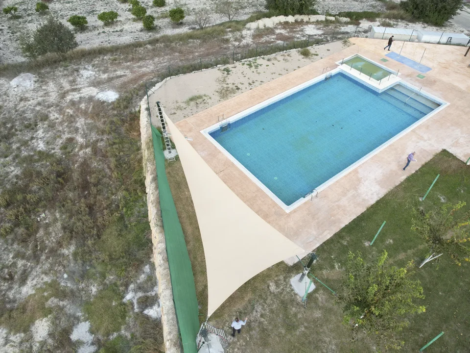 Velas-zona-piscina_GARDISBEL
